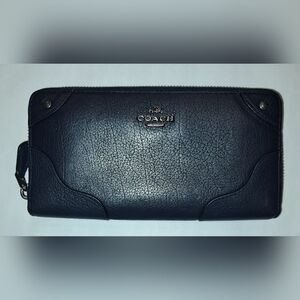 Coach Mickie Zip Around Accordian Wallet